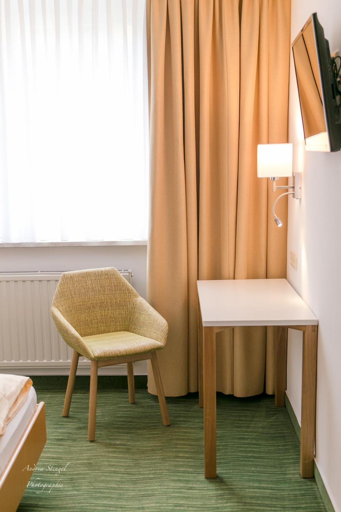 Waldhotel Linzmuehle Kahla  Zewnętrze zdjęcie
